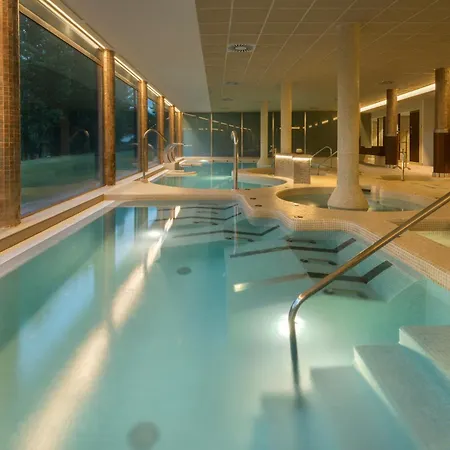 Hotel & Spa Monasterio De Boltana-3