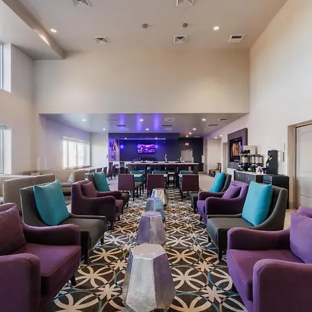 La Quinta Inn & Suites By Wyndham Fort Collins, Colorado-2