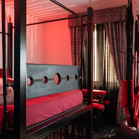 Suite Luxury Bdsm-2