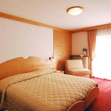 Hotel Cristallo-3