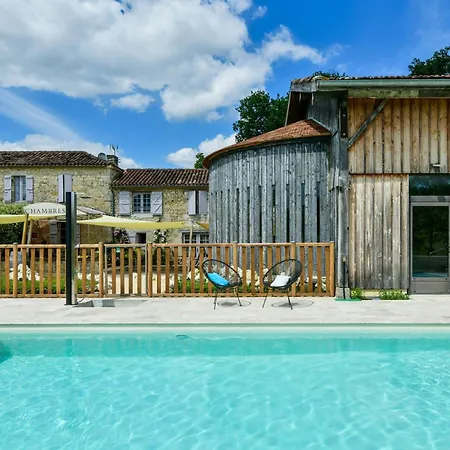 Logis L'Auberge de Larressingle-3