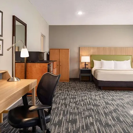 Country Inn & Suites By Radisson, Brookings-3