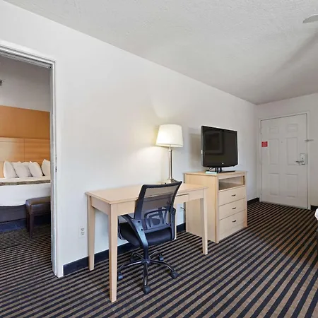 Best Western Plus Executive Inn & Suites-2