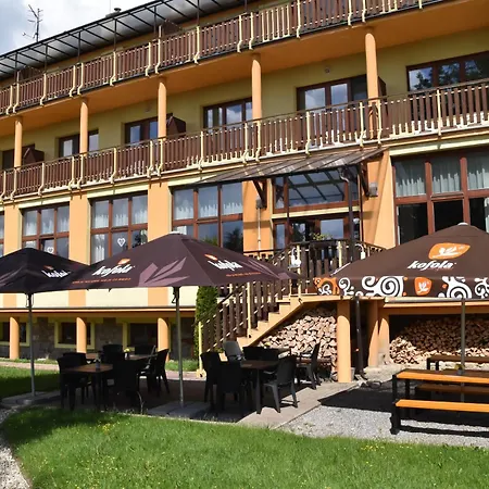Hotel Avalanche-3