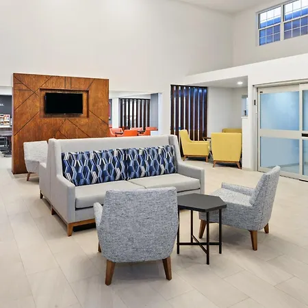 Holiday Inn Express & Suites Port Washington By Ihg-2