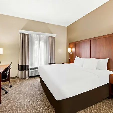 Comfort Suites Abingdon I-81-3