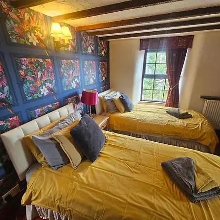 The West Country Inn-2