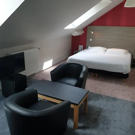 Brit Hotel Spa Le Connetable-3