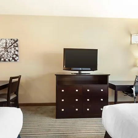 Best Western Plus Peace River Hotel & Suites-2