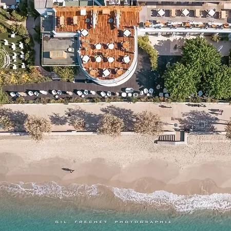 Grand Hotel Des Sablettes Plage, Curio Collection By Hilton-2