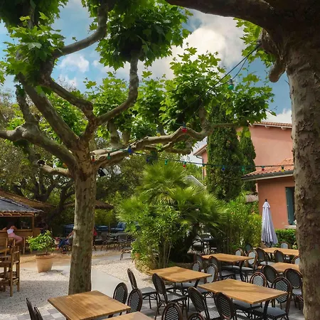 Village Vacances Lou Riou-3