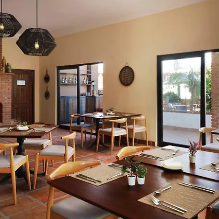 Surya Hotel-3