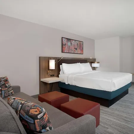 Hilton Garden Inn Omaha West-3