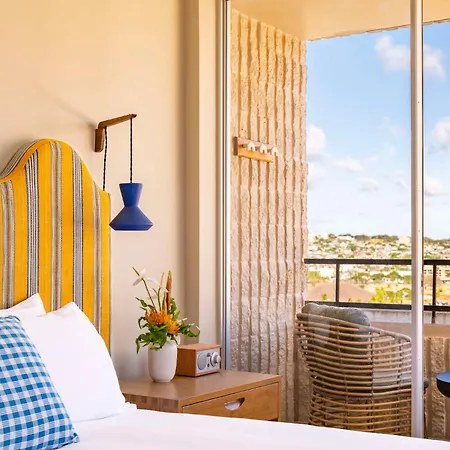 Wayfinder Waikiki - Voted Top 10 Best Hotels In Hawaii!-3