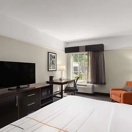 La Quinta By Wyndham Santa Clarita - Valencia-2