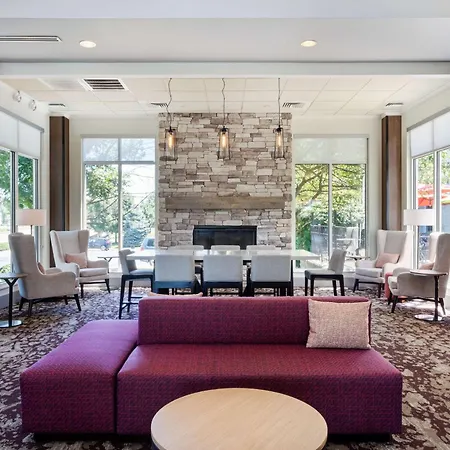 Hilton Garden Inn Chesterton-3