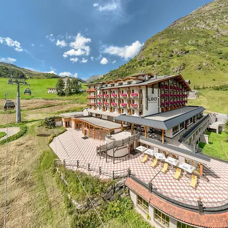 Hotel Almhof-3