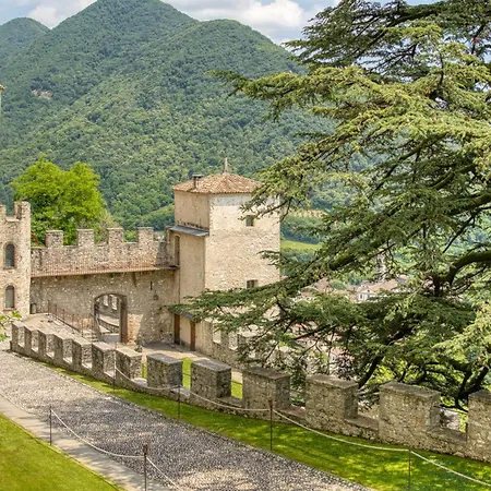 Castelbrando-2