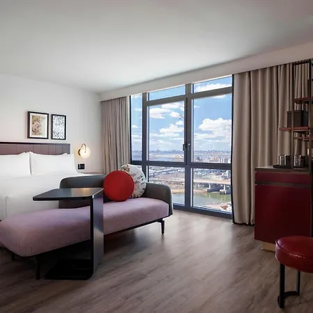 Renaissance New York Flushing Hotel At Tangram-2