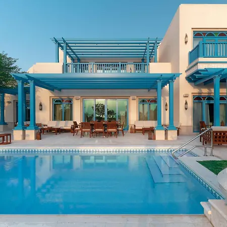 Hilton Salwa Beach Resort And Villas-3