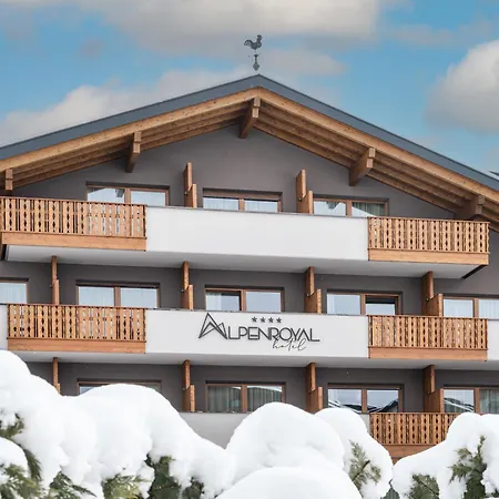 Hotel Alpenroyal-2