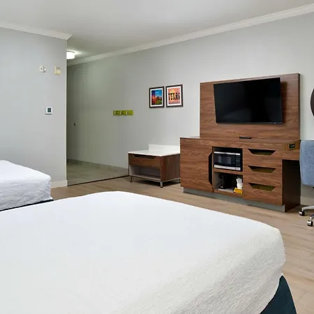 Hampton Inn & Suites Greenville-2