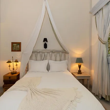 Villa Caprichosa Boutique Hotels-2
