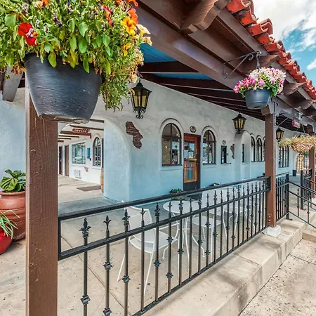 Casa Via Mar Inn, An Ascend Collection Hotel-3