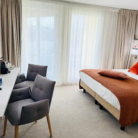 Best Western Les Bains Hotel et SPA-3