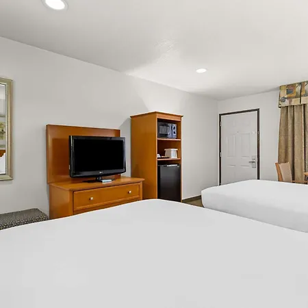Best Western Socorro Hotel & Suites-3