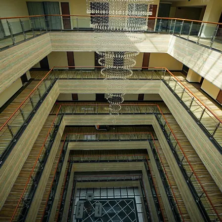 The Grand Mountain Hotel-3