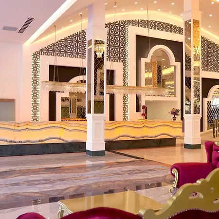 Dream World Palace-3