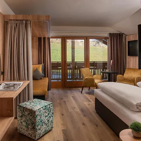 Martinshof berg herz hotel-3