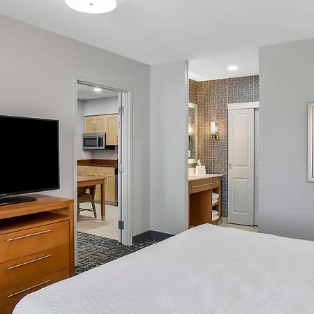 Homewood Suites By Hilton Winnipeg Airport - Polo Park-3