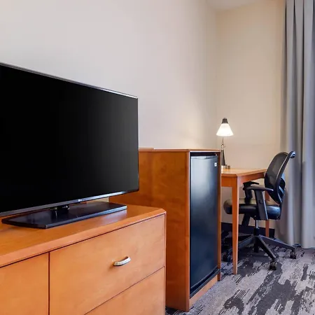Fairfield Inn & Suites By Marriott Rockford-2
