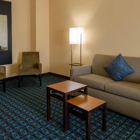 Fairfield Inn & Suites Kennett Square-2
