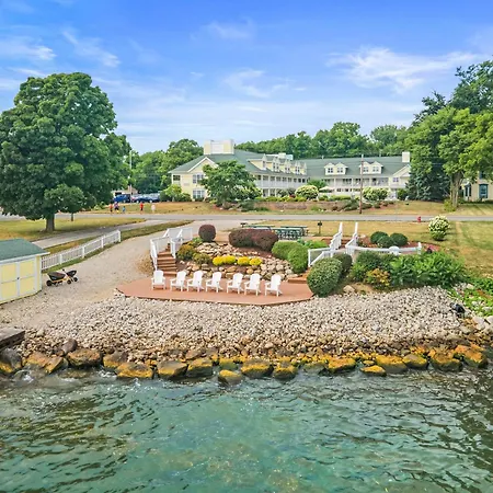 Kelleys Island Venture Resort-2