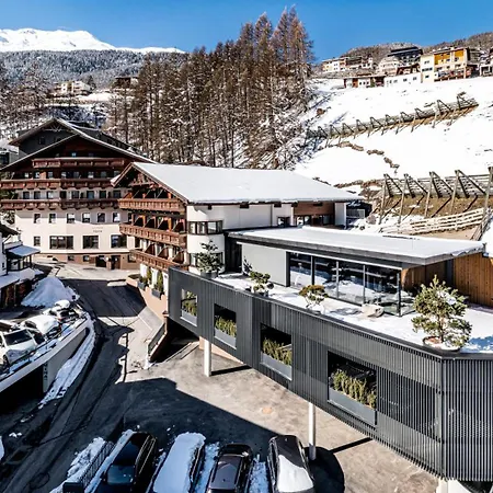 Hotel Alpina Soelden - Adults Only-3