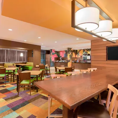 Fairfield Inn & Suites By Marriott Pittsburgh Airport/Robinson Township-2