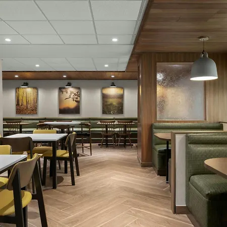 Fairfield By Marriott Inn & Suites Helena North-2
