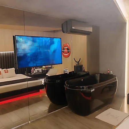Motel Studio A-2