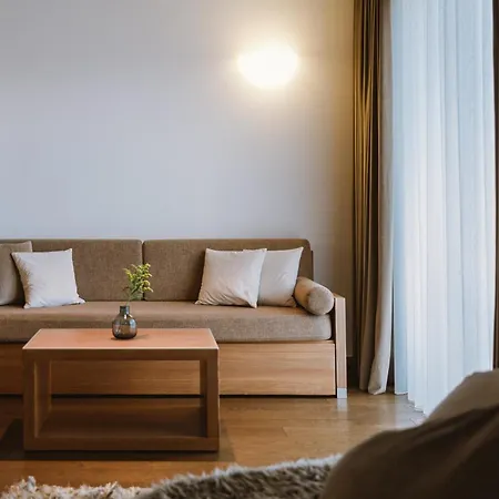 Lindenhof Pure Luxury & Spa Dolcevita Resort-2