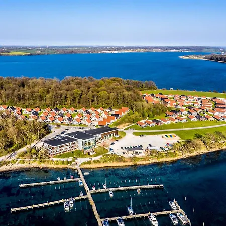 Enjoy Resorts Marina Fiskenaes - Wellness & Waterpark-2