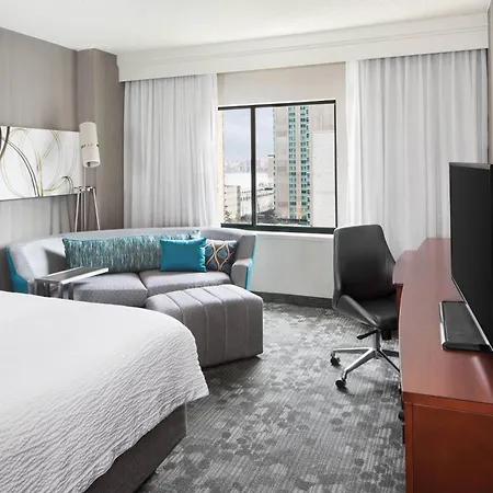 Courtyard By Marriott Jersey City Newport-2