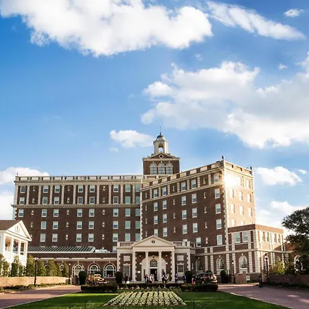 The Historic Cavalier Hotel And Beach Club Autograph Collection-2