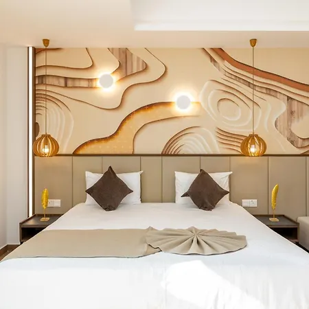 Melpo Antia Hotel & Suites-3