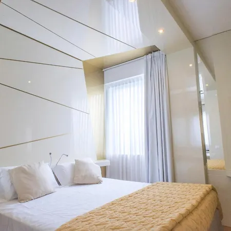 Hotel Excelsior-2