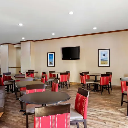 Comfort Suites Roswell North-2