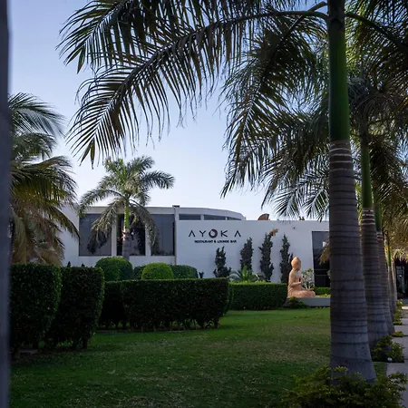 Noom Hotel Dakar Sea Plaza, A Member Of Radisson Individuals-3