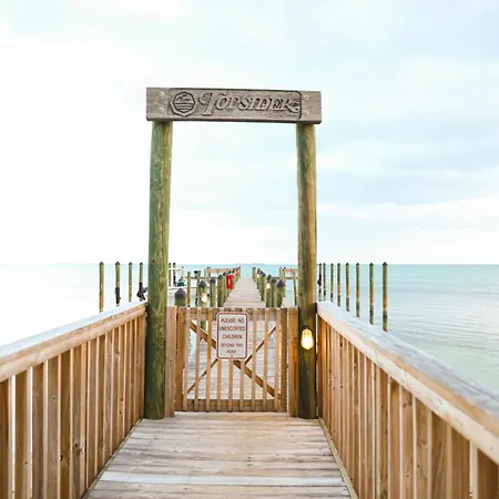 Topsider Resort-3